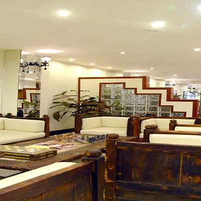 Ξενοδοχείο Residence 3*