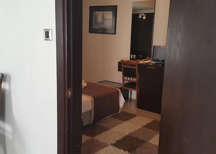 Отель Residence 3*